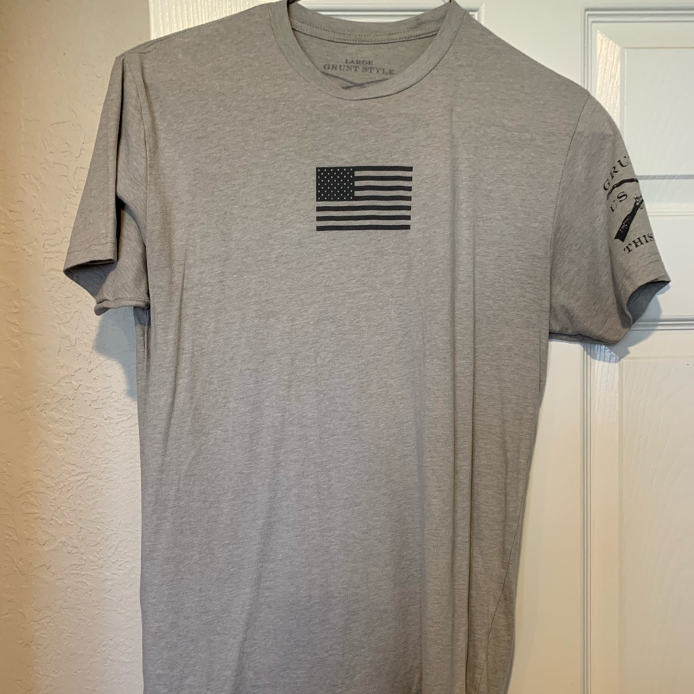 Men’s T-shirt grunt style